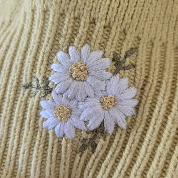 UPCYCLED!! Free People | 'Easy Street' Sweater In Limon w/  Embroidery, Size XS - Picture 8 of 11